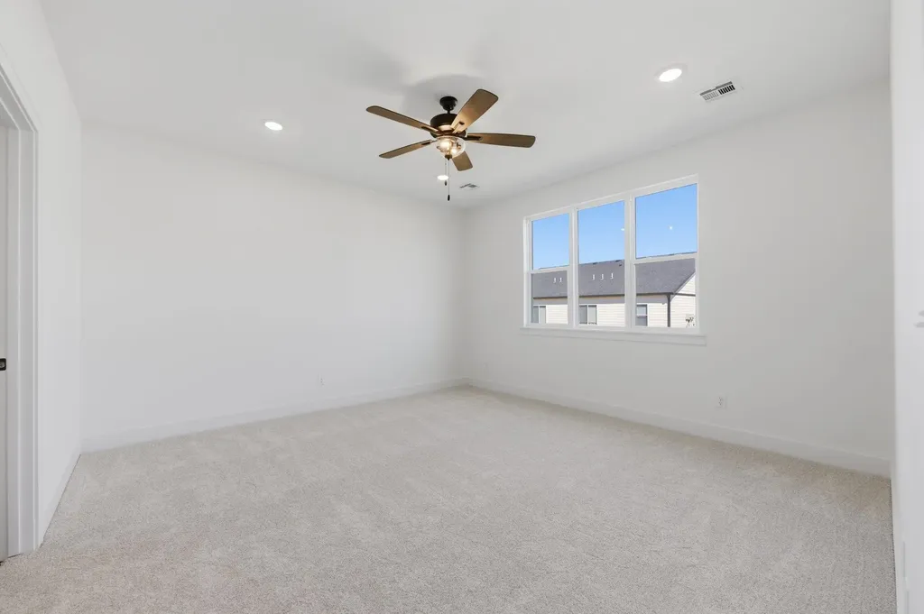 514 E Elmwood Street Park City KS 67147-1124