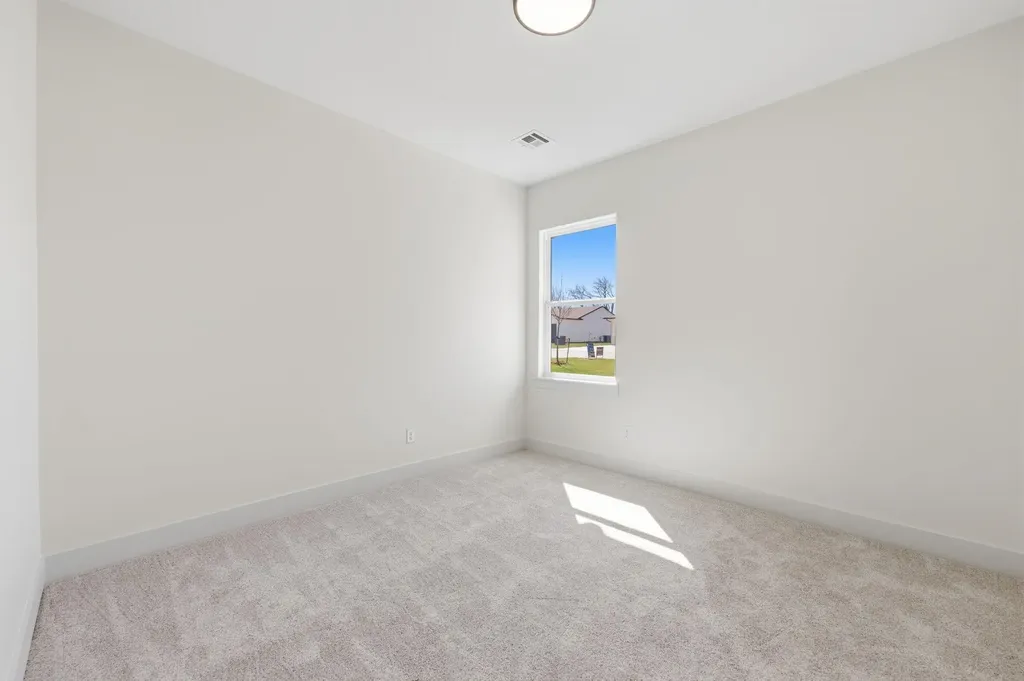 514 E Elmwood Street Park City KS 67147-1124