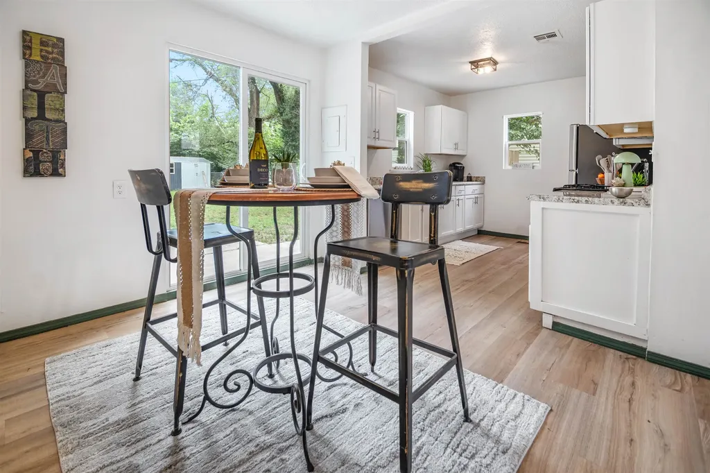 1309 E Charleston Drive Park City KS 67219