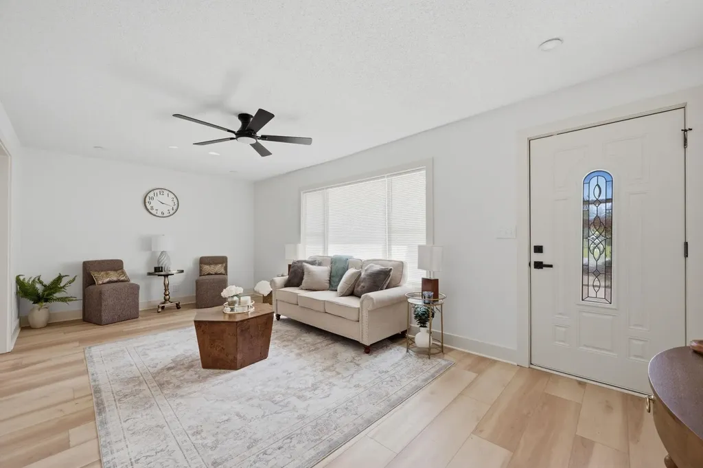 2343 S Crest Street Wichita KS 67207