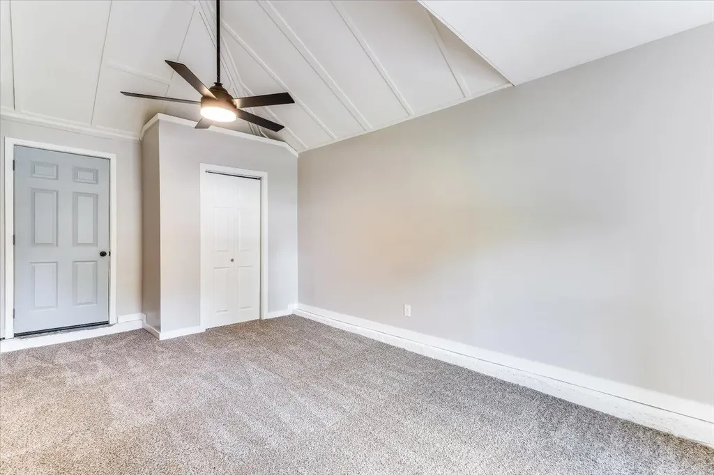 1727 N NE Parkway Wichita KS 67208
