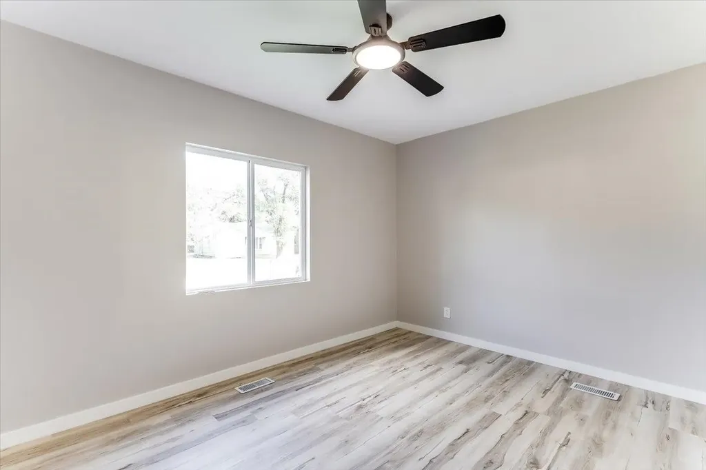 1727 N NE Parkway Wichita KS 67208