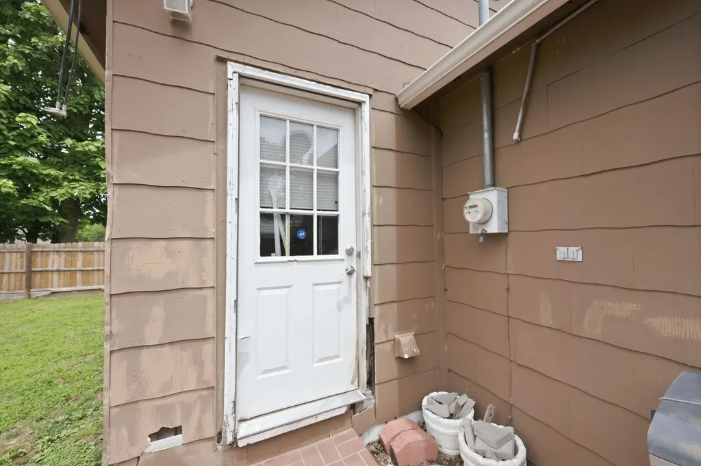 611 N St Nicholas Eureka KS 67045