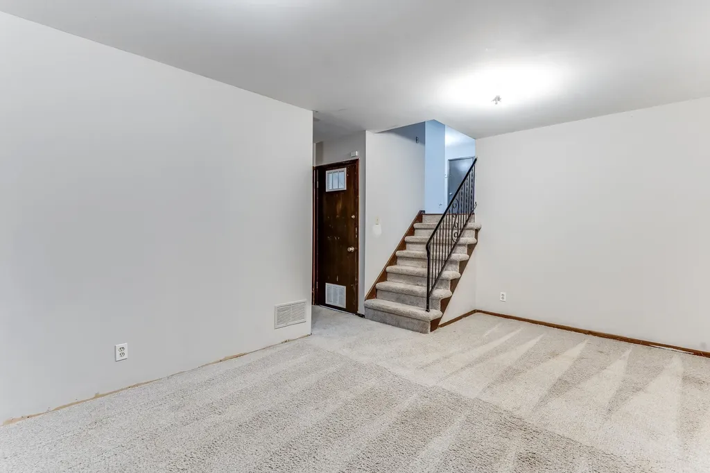 2513 N Bleckley Drive Wichita KS 67220-3019