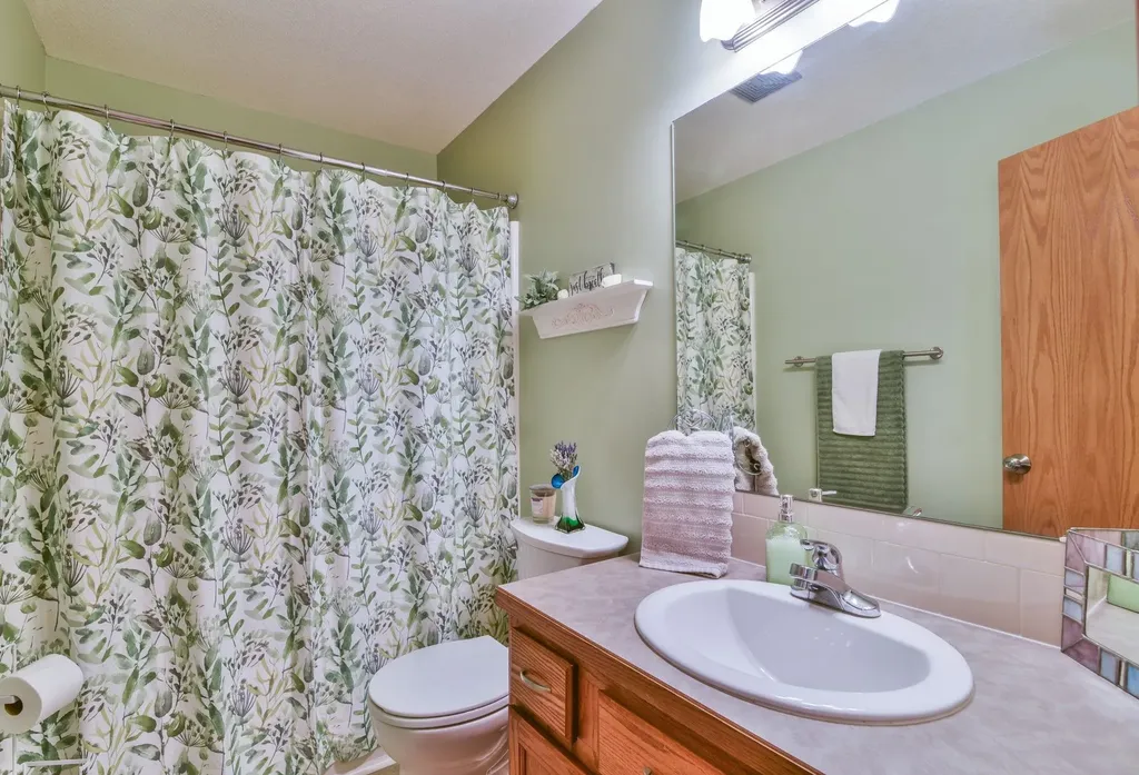 131 N Chisholm Trail Clearwater KS 67026