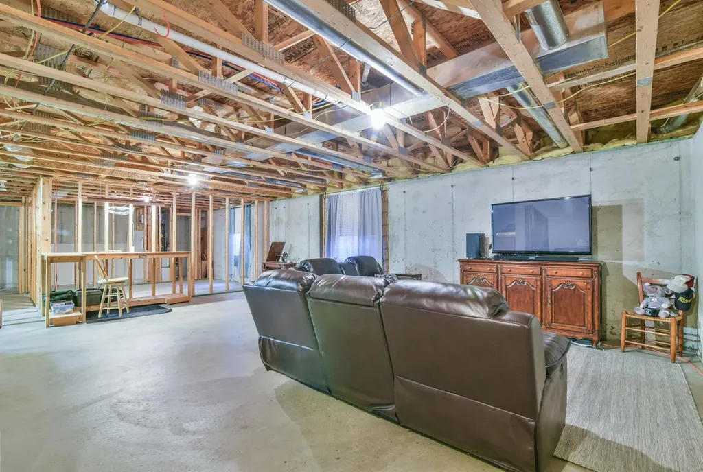 131 N Chisholm Trail Clearwater KS 67026