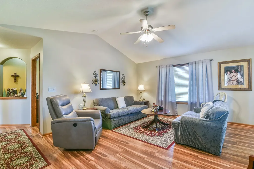 131 N Chisholm Trail Clearwater KS 67026