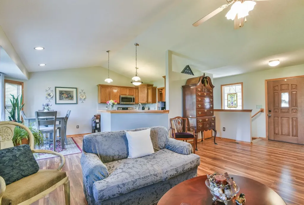 131 N Chisholm Trail Clearwater KS 67026