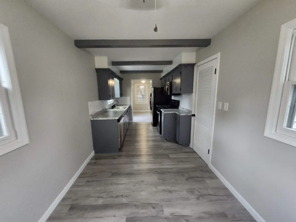 2109 S Ellis Street Wichita KS 67211