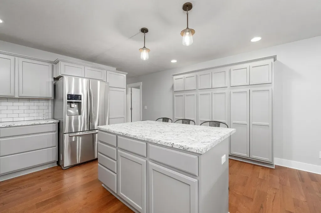 1176 E 120th Avenue N Belle Plaine KS 67013