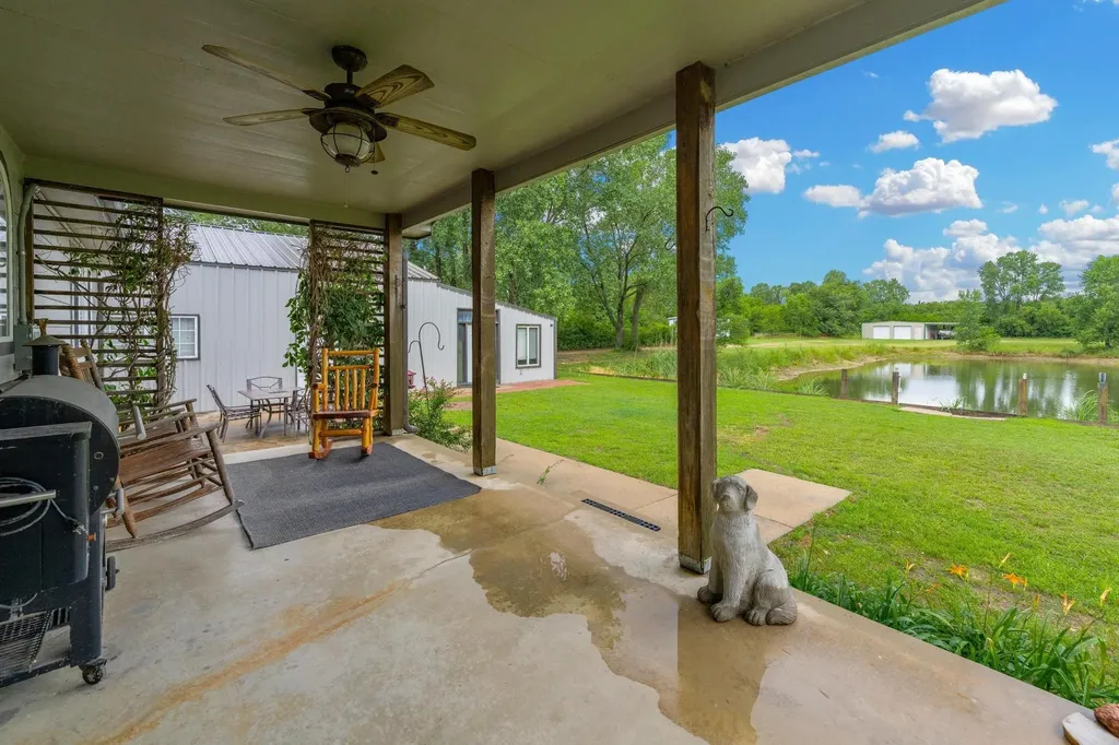 1176 E 120th Avenue N Belle Plaine KS 67013