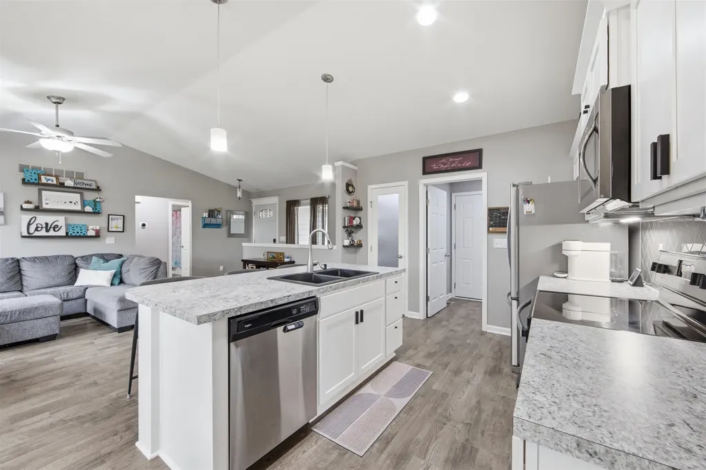 12506 W Jewell Circle Wichita KS 67235