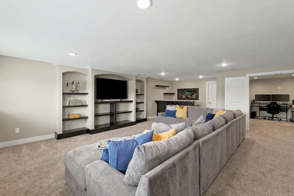 13401 E Bellechase Wichita KS 67230-7843
