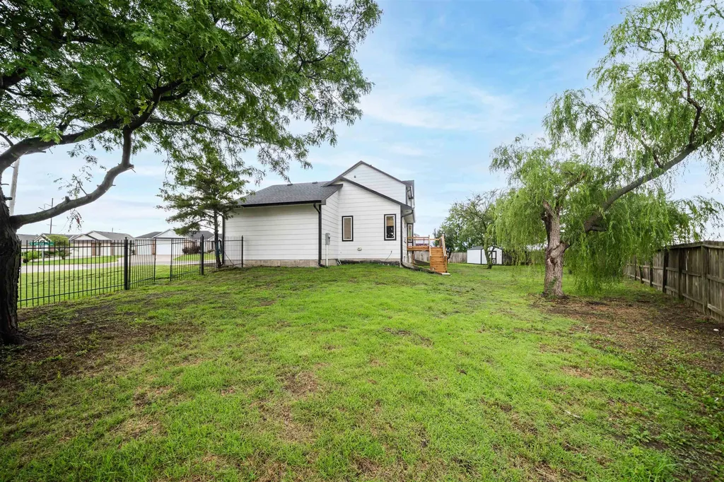 9501 E Stafford Court Wichita KS 67207