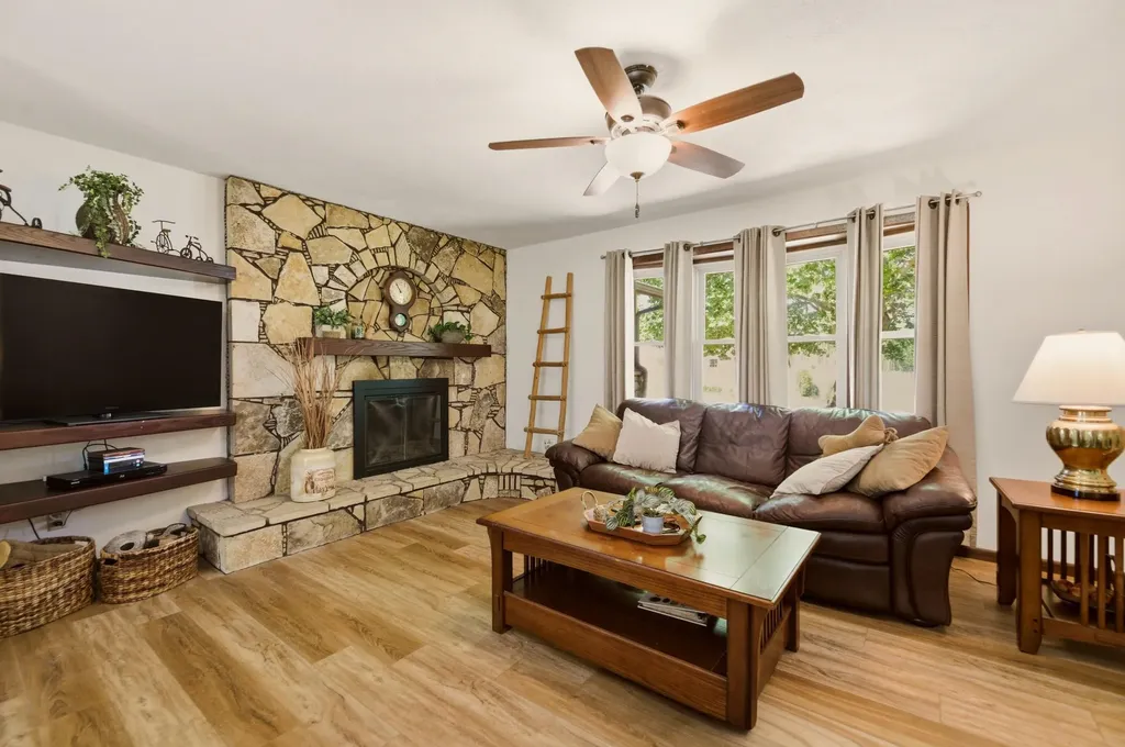 504 N Ridge Way Road Rose Hill KS 67133