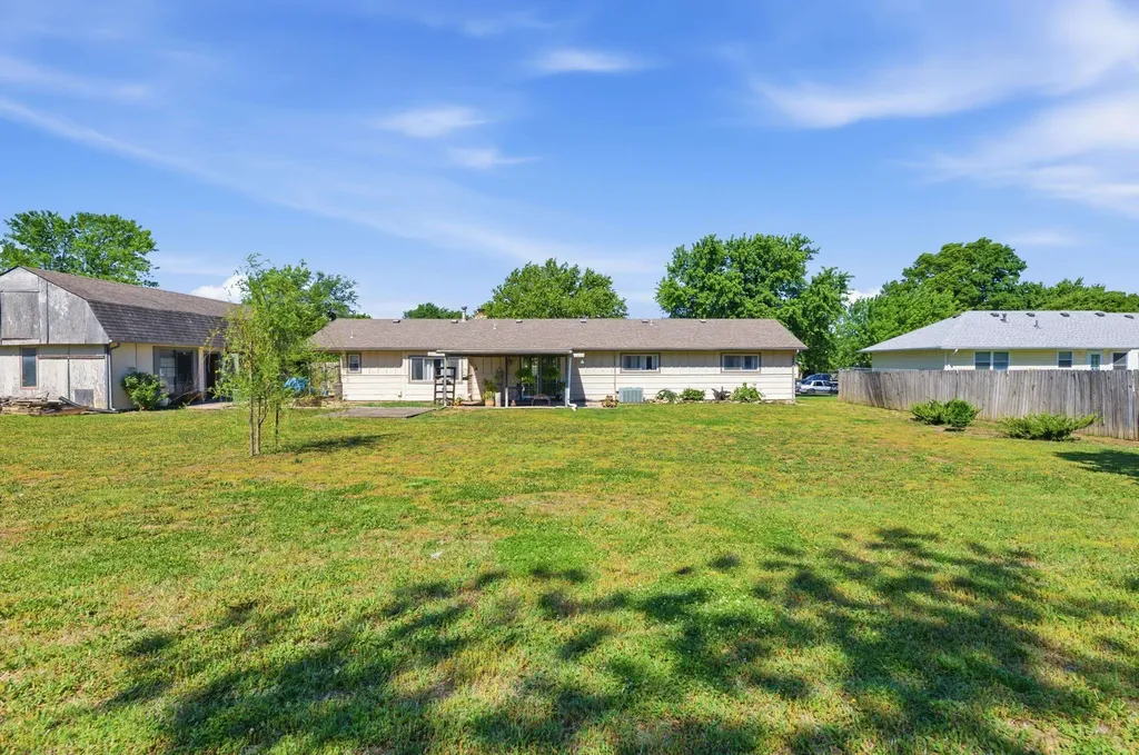 504 N Ridge Way Road Rose Hill KS 67133