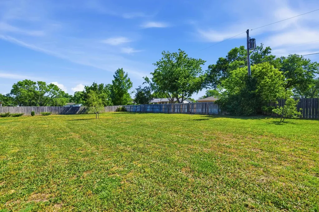 504 N Ridge Way Road Rose Hill KS 67133