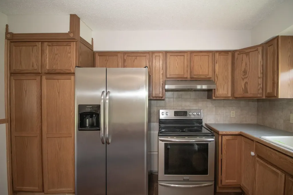8143 S Hancock Drive Derby KS 67037-3783