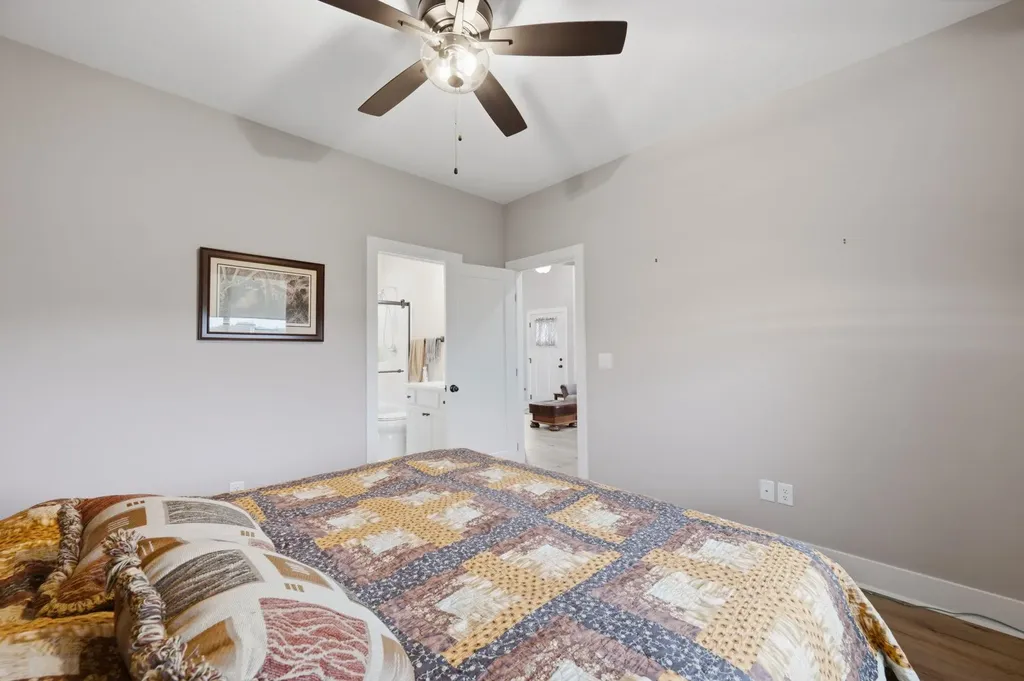 5428 N Sandkey Wichita KS 67204