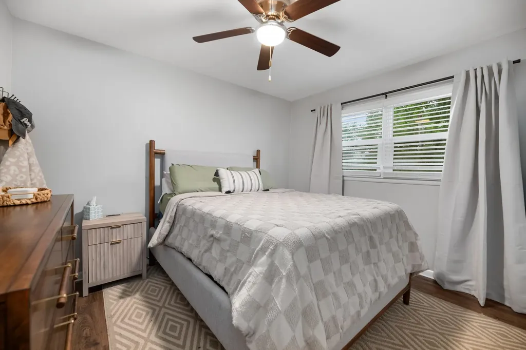 7518 W Galoway Wichita KS 67212