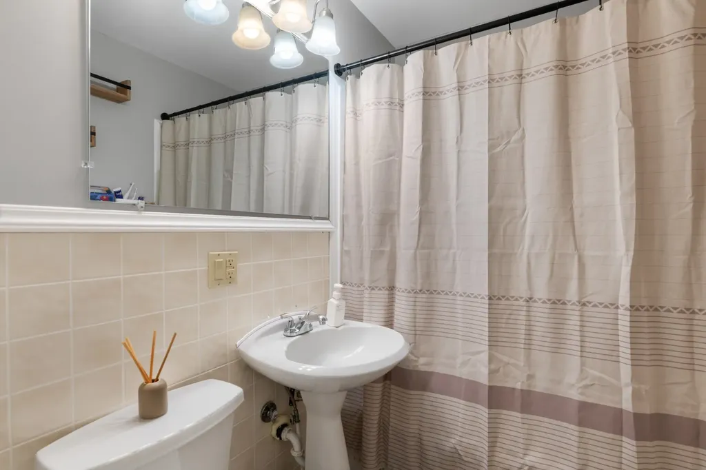 7518 W Galoway Wichita KS 67212