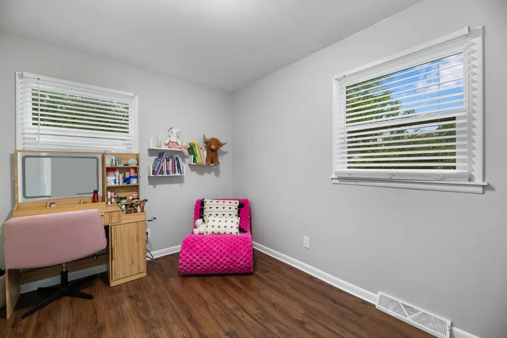 7518 W Galoway Wichita KS 67212