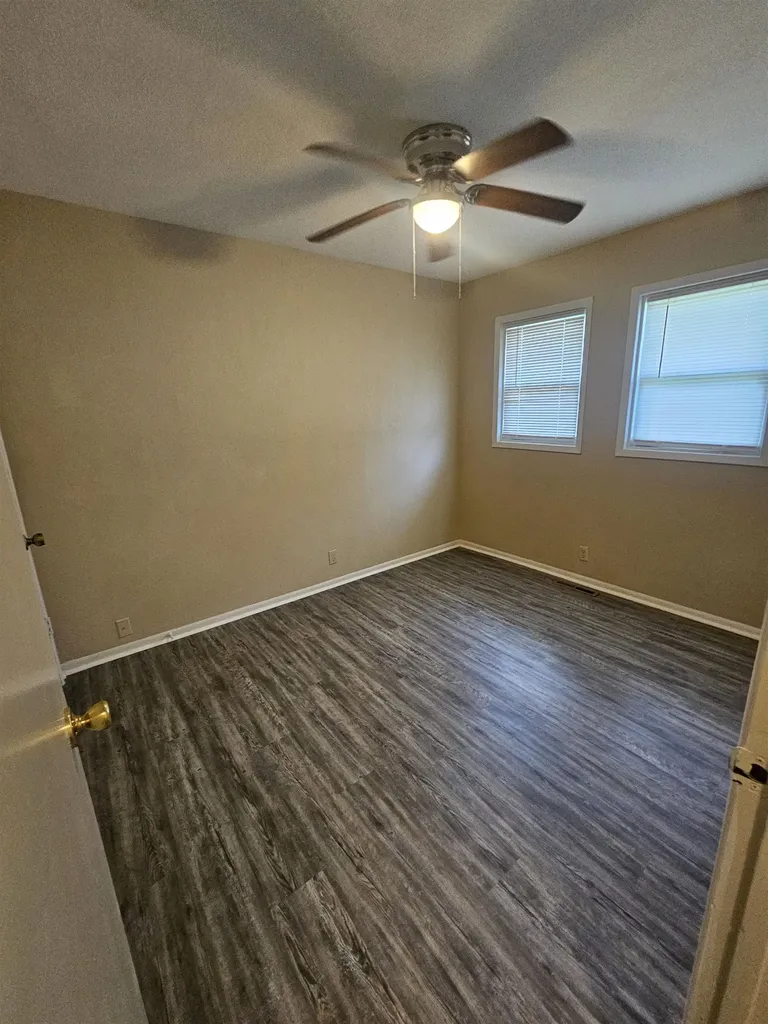 926 Money Avenue Augusta KS 67010