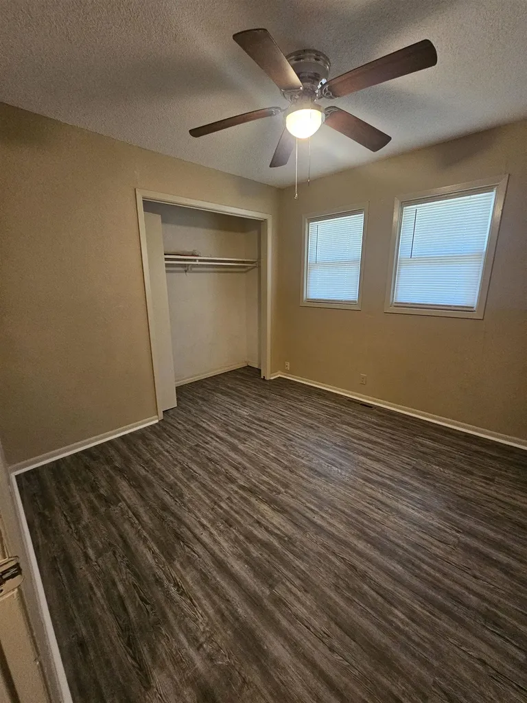 926 Money Avenue Augusta KS 67010