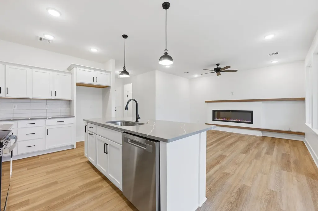 620 Elmwood Street Park City KS 67147-1124