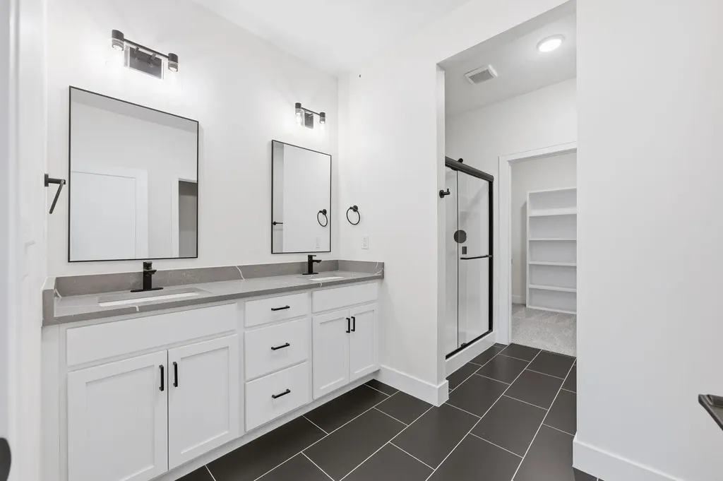 620 Elmwood Street Park City KS 67147-1124