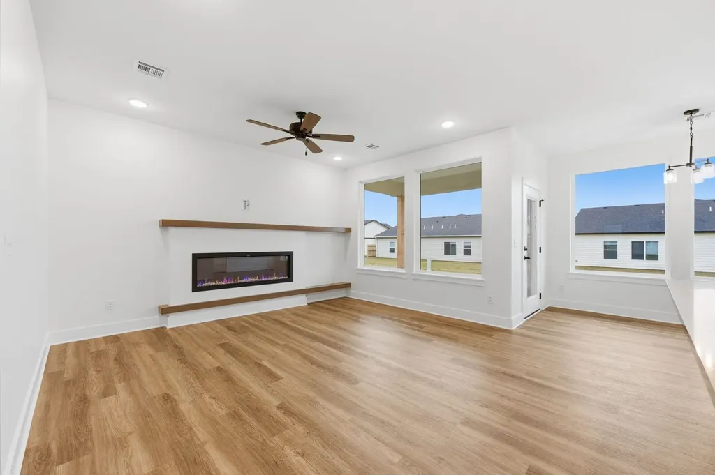 620 Elmwood Street Park City KS 67147-1124