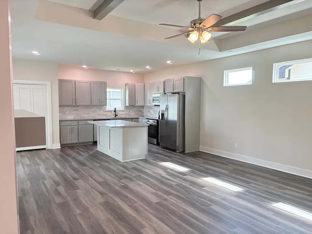 8980 E Forbes Circle Bel Aire KS 67226