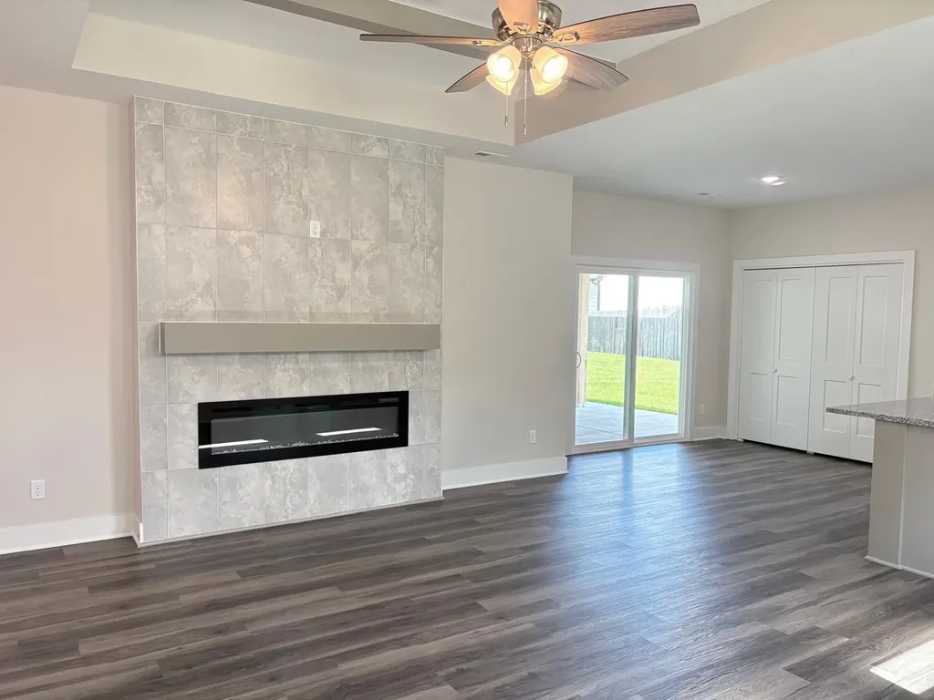 8980 E Forbes Circle Bel Aire KS 67226