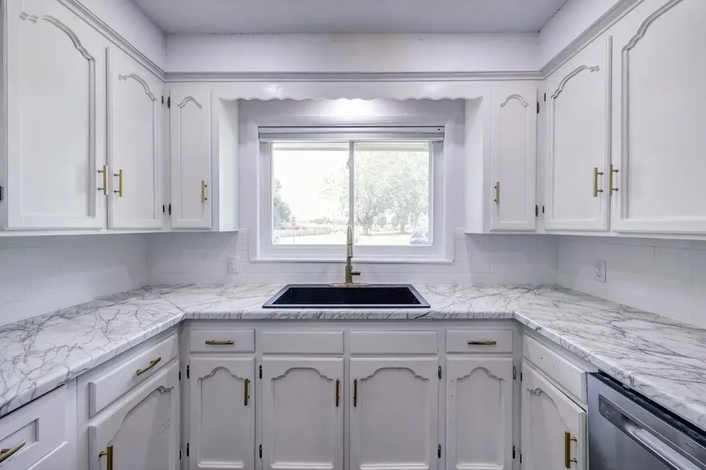 102 Highland Drive Arkansas City KS 67005