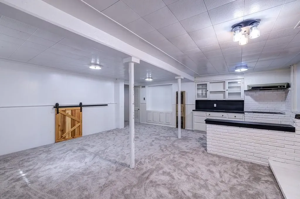 102 Highland Drive Arkansas City KS 67005
