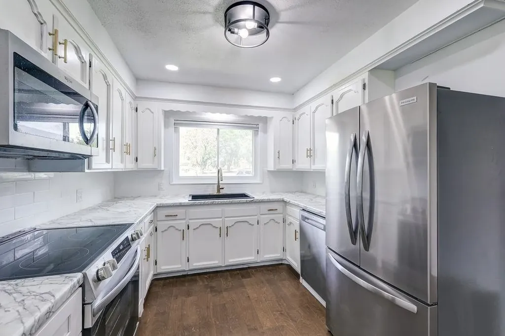 102 Highland Drive Arkansas City KS 67005