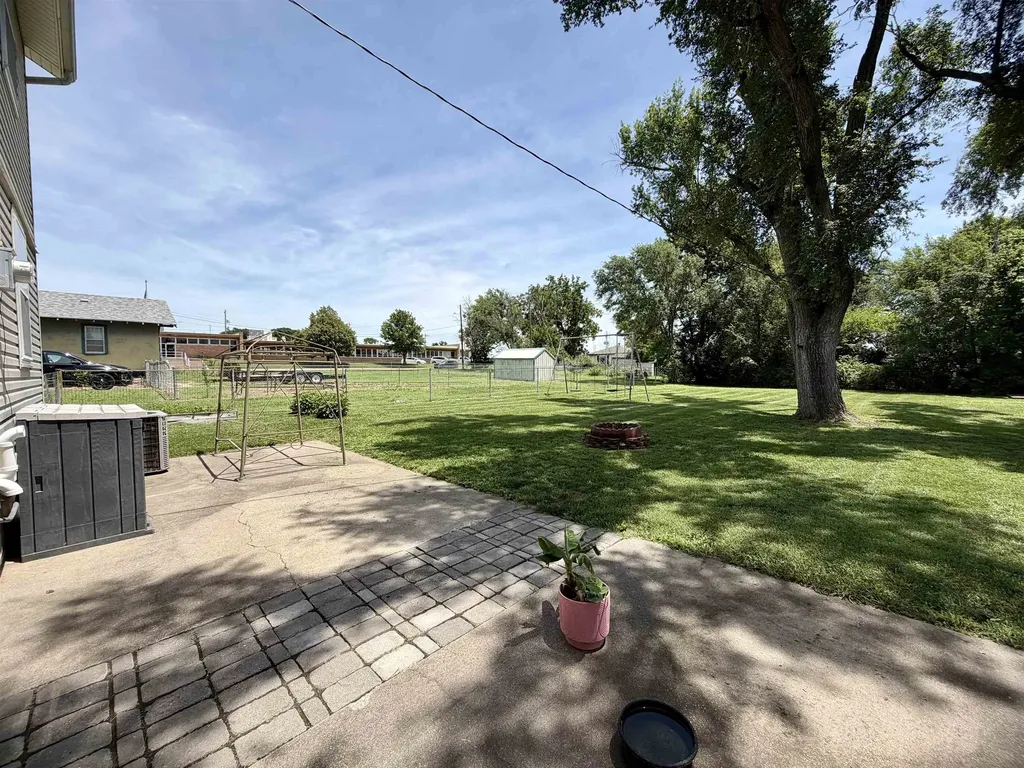 1510 N Main Street Eureka KS 67045