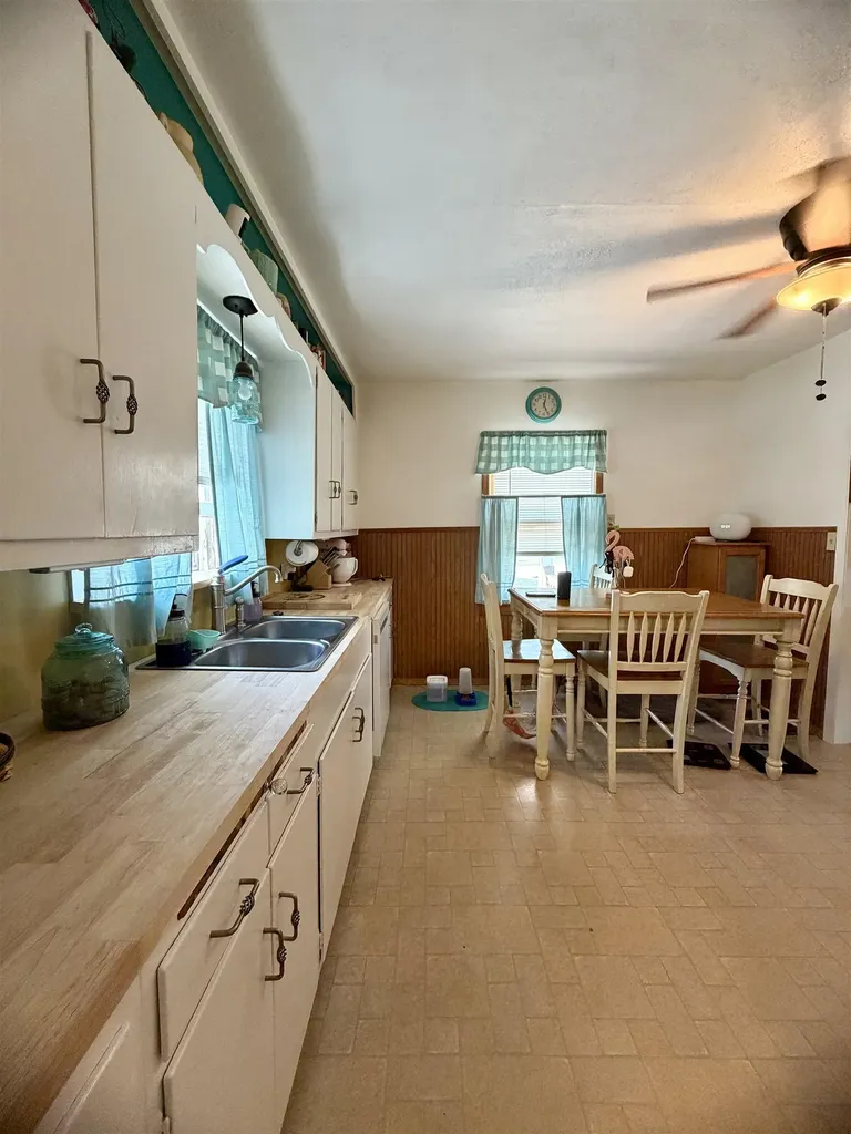 1510 N Main Street Eureka KS 67045