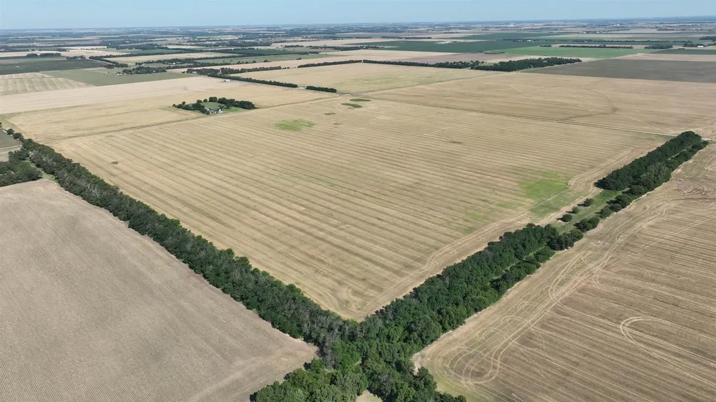 0000 W Greenfield Road Hutchinson KS 67025