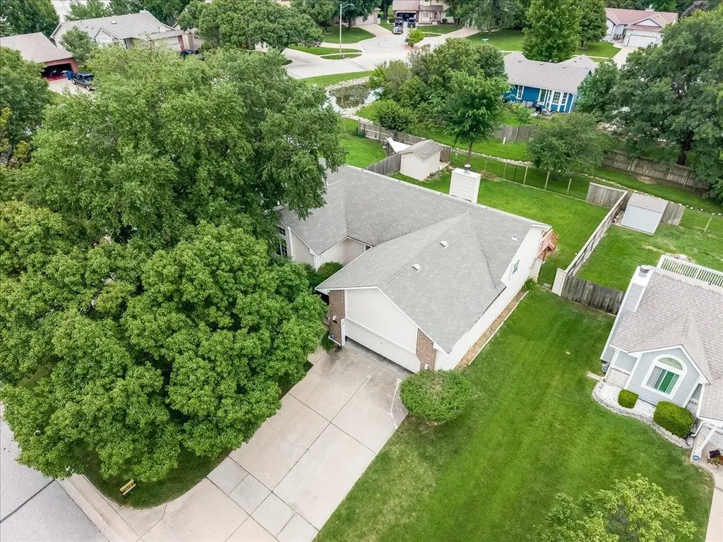 3737 N Whispering Brook Court Wichita KS 67220