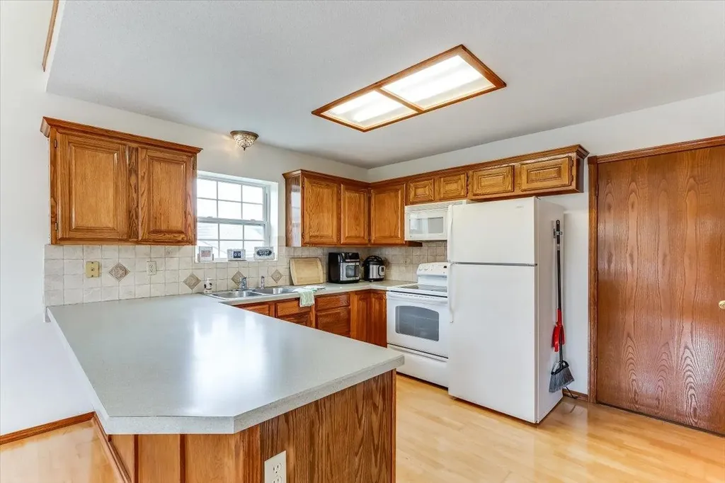 3737 N Whispering Brook Court Wichita KS 67220