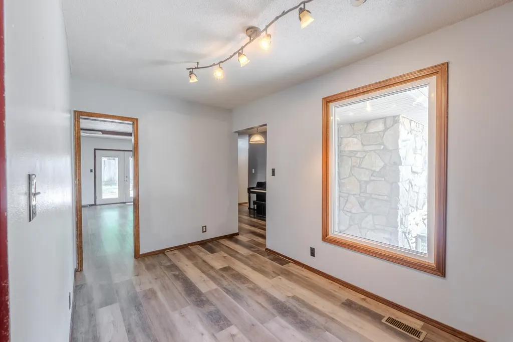 1003 Highland Drive Arkansas City KS 67005