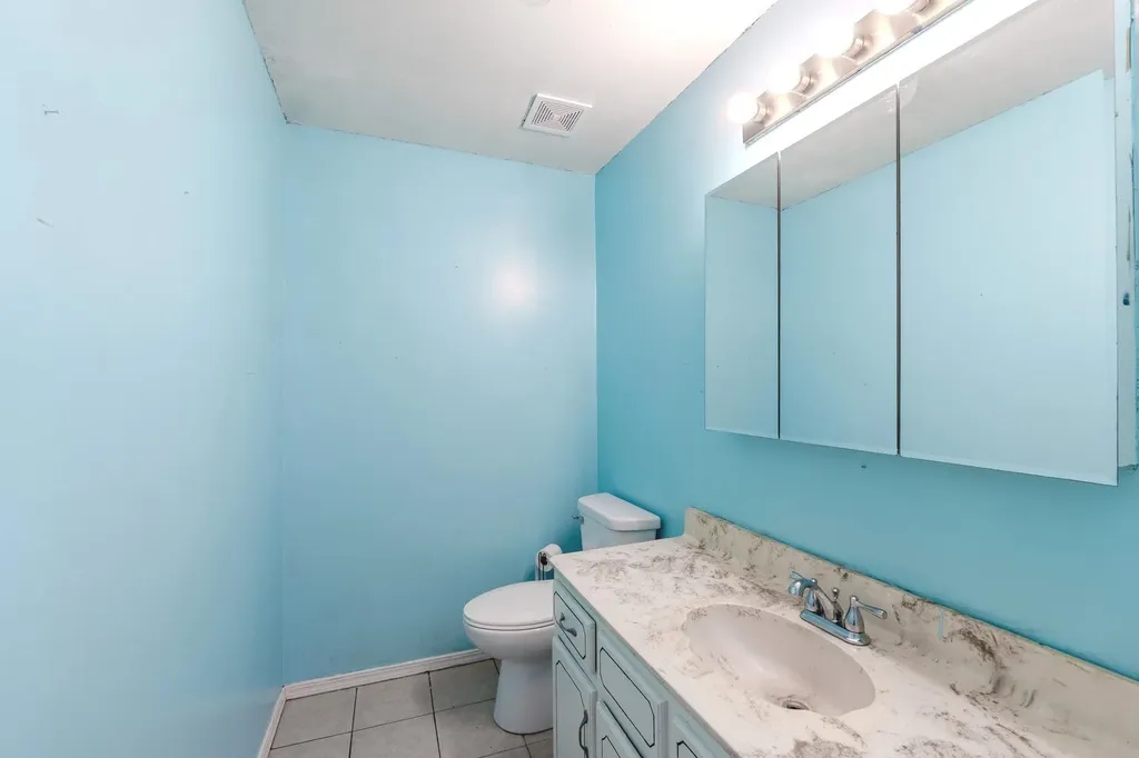 1003 Highland Drive Arkansas City KS 67005