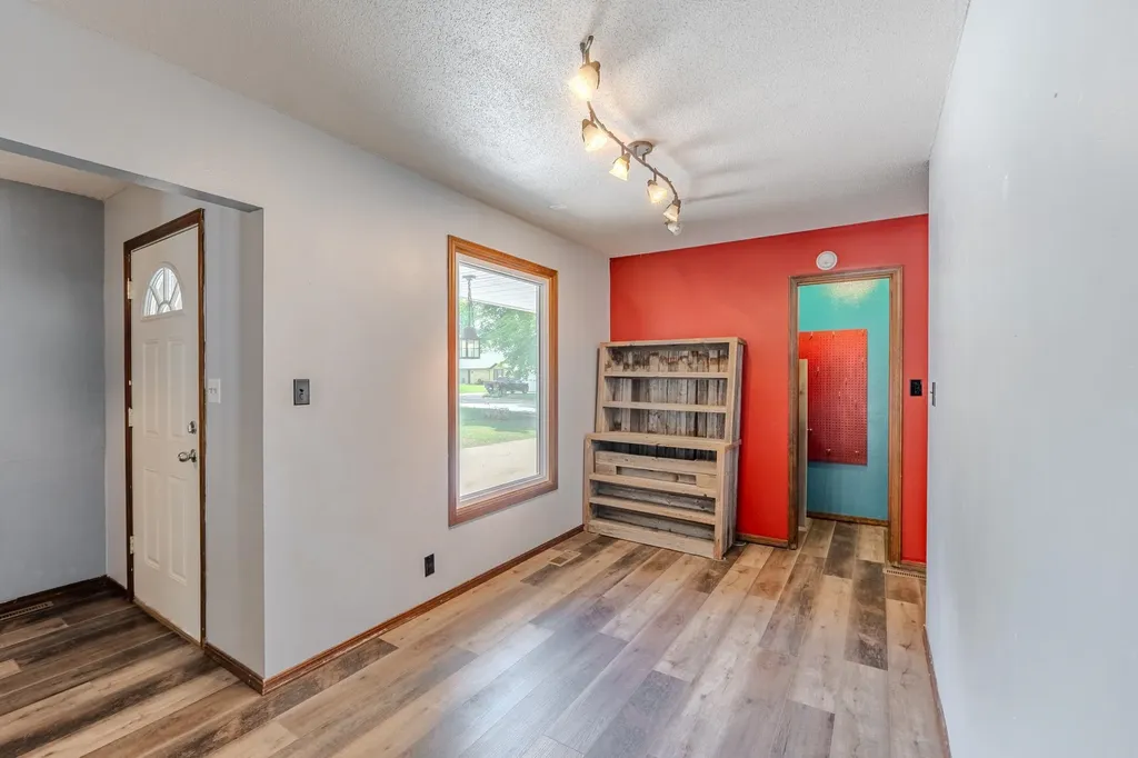 1003 Highland Drive Arkansas City KS 67005