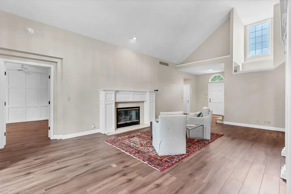 8909 E Bradford Circle Wichita KS 67206