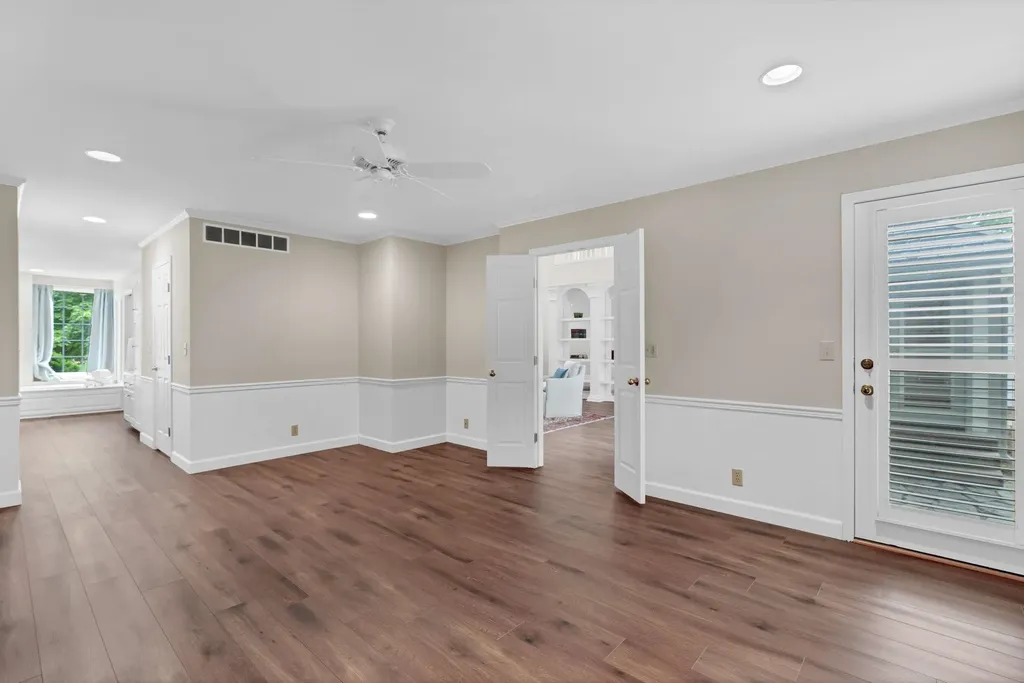 8909 E Bradford Circle Wichita KS 67206