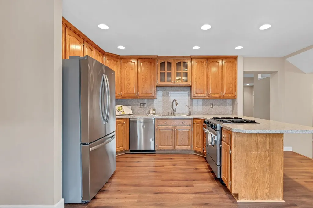 8909 E Bradford Circle Wichita KS 67206