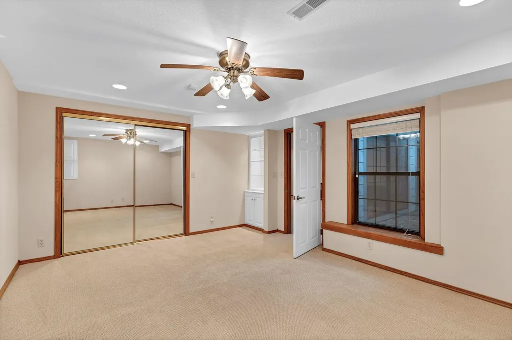 8909 E Bradford Circle Wichita KS 67206