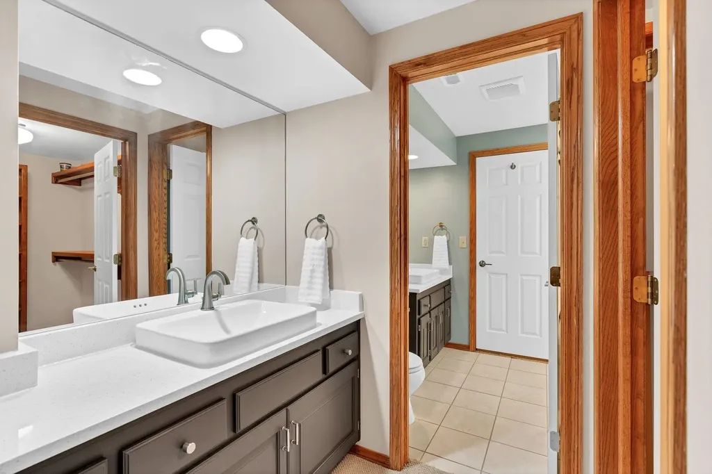 8909 E Bradford Circle Wichita KS 67206
