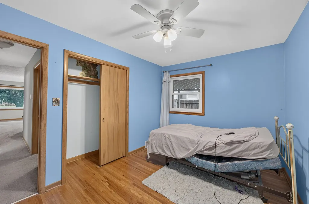 2218 S Elpyco Wichita KS 67218